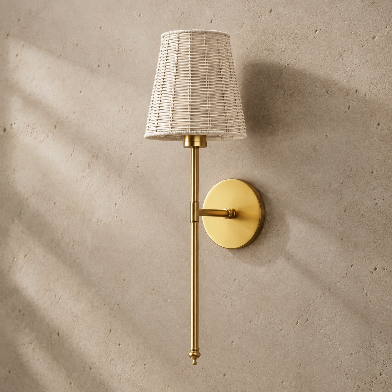 Gold palm wireless wall light with tall woven natural shade
